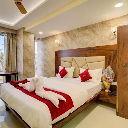 Hotel Samaira Residency,Dombivali Dive エクステリア 写真