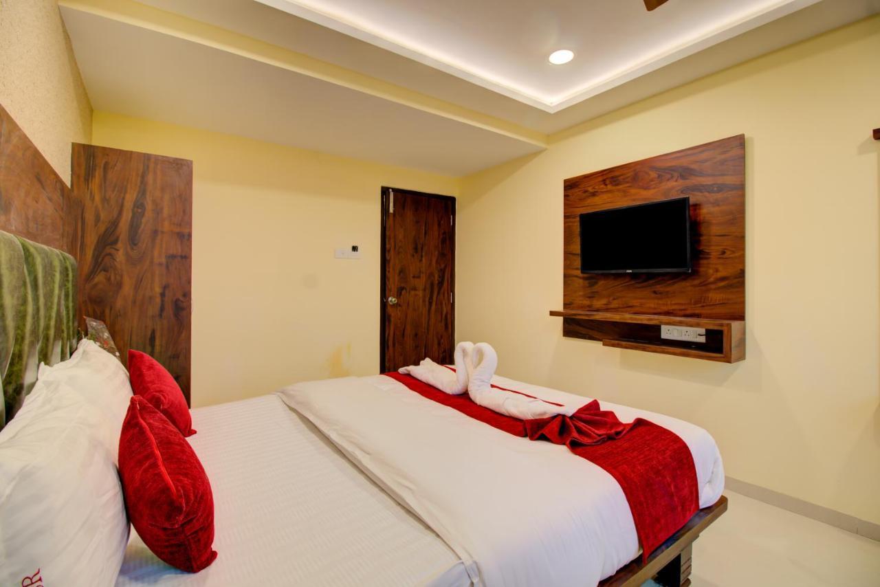 Hotel Samaira Residency,Dombivali Dive エクステリア 写真