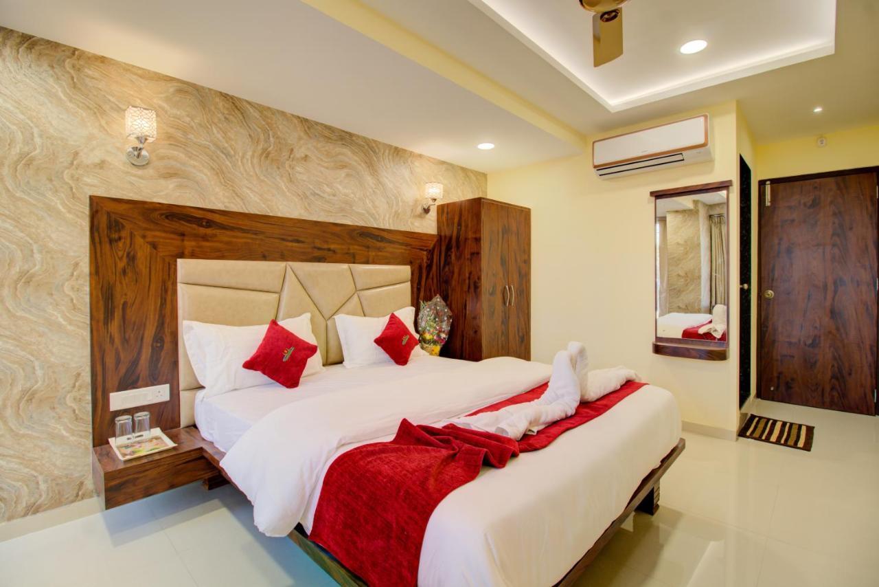 Hotel Samaira Residency,Dombivali Dive エクステリア 写真