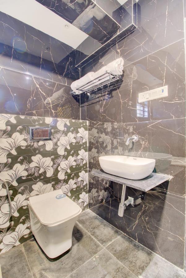 Hotel Samaira Residency,Dombivali Dive エクステリア 写真