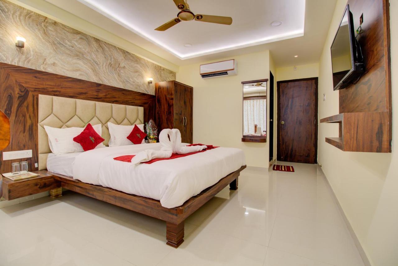 Hotel Samaira Residency,Dombivali Dive エクステリア 写真