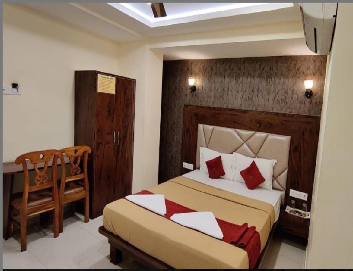 Hotel Samaira Residency,Dombivali Dive エクステリア 写真